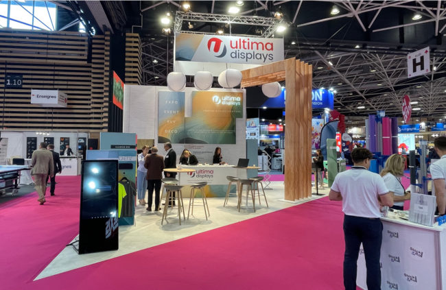 stand exposition angle