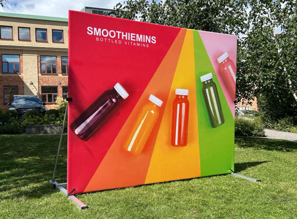 photocall-outdoor-expand-smoothiemins-scom-paris