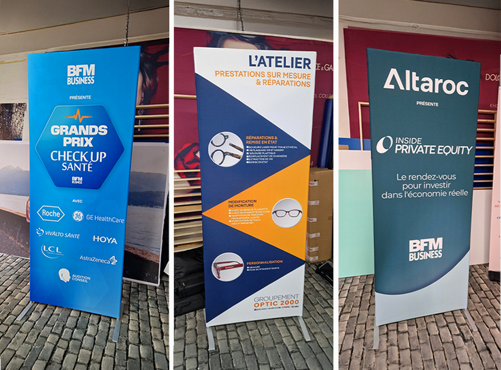 Totems tubulaires double face de S’com Services