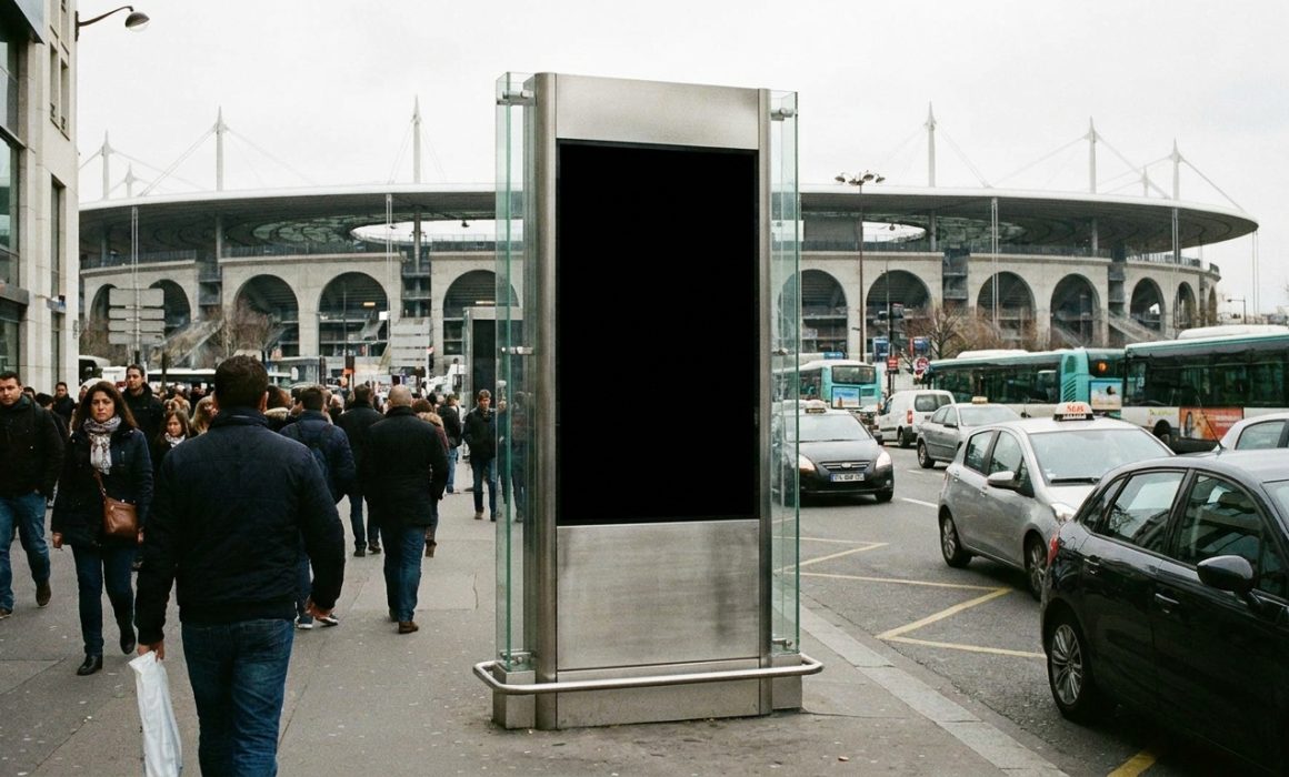 totem-publicitaire-saint-denis-93-2025.png